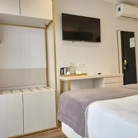 Duplo Charme Boutique Hotel 3*