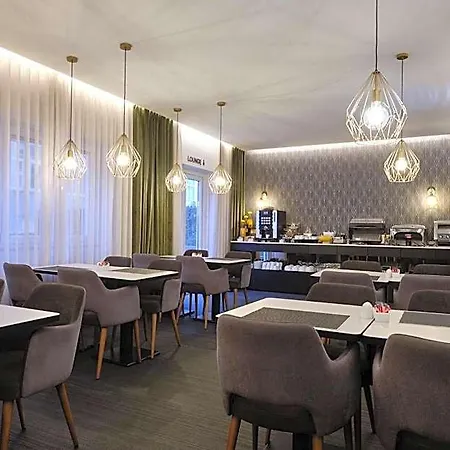 Hotel Duplo Charme Boutique 3*