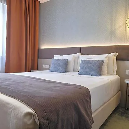 Hotel Duplo Charme Boutique 3*